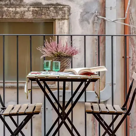 Maison Del Toscano - Centro Storico Di Catánia Buitenkant foto